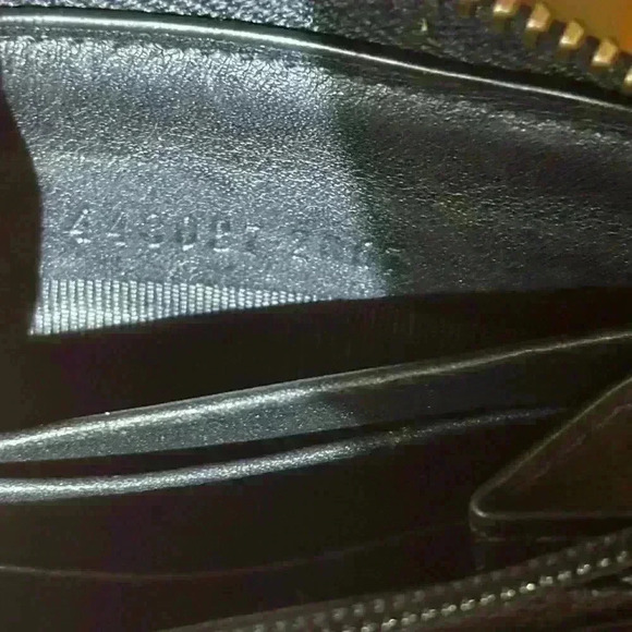 Gucci Calfskin Matelasse GucciGhost GG Marmont Zip Around Wallet EUC - Picture 11 of 13